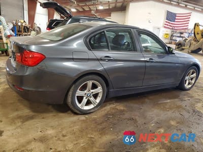 Trzecie zdjęcie samochodu z tyłu: 2013 BMW 328 XI VIN:WBA3B3C57DF530949 - miniatura