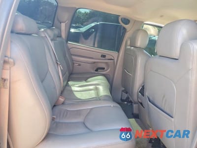 Zdjęcie 10 z 12 samochodu: 2005 GMC NEW SIERRA C1500 VIN:2GTEC13T851276639 - miniatura