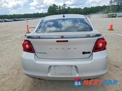 Zdjęcie 6 z 12 samochodu: 2011 DODGE AVENGER MAINSTREET VIN:1B3BD1FG6BN552195 - miniatura