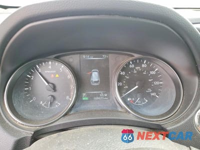 Zdjęcie 9 z 13 samochodu: 2017 NISSAN ROGUE SL VIN:5N1AT2MT8HC761974 - miniatura