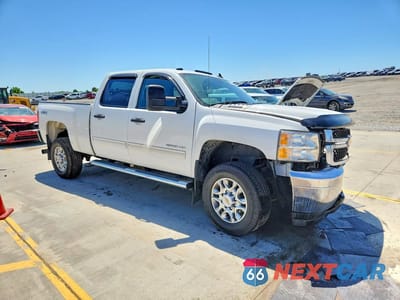 Czwarte zdjęcie samochodu z boku: 2012 CHEVROLET SILVERADO K2500 HEAVY DUTY LT VIN:1GC1KXC84CF220722 - miniatura