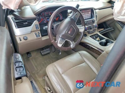 Zdjęcie 8 z 13 samochodu: 2016 GMC YUKON SLT VIN:1GKS1BKC8GR244630 - miniatura