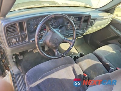 Zdjęcie 8 z 12 samochodu: 2002 CHEV SILVERADO 1500 VIN:1GCEC14V42Z211239 - miniatura