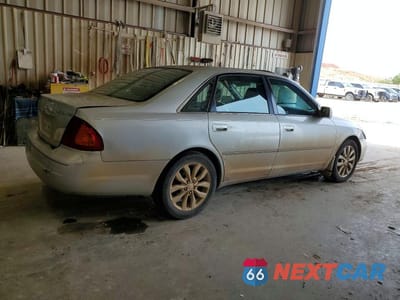 Trzecie zdjęcie samochodu z tyłu: 2001 TOYOTA AVALON XLS VIN:4T1BF28B81U115153 - miniatura