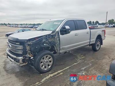 2017 FORD F350 SUPER DUTY 1FT8W3BT6HED03180 - główne zdjęcie licytacji z USA - miniatura