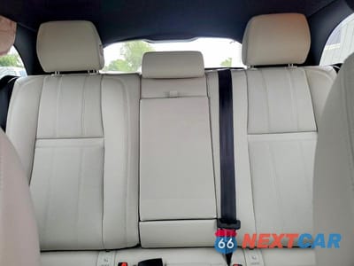 Zdjęcie 10 z 13 samochodu: 2023 LAND ROVER RANGE ROVER VELAR R-DYNAMIC S VIN:SALYT2EU1PA357699 - miniatura