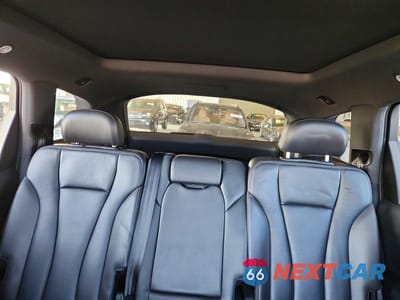 Zdjęcie 10 z 13 samochodu: 2017 AUDI Q7 VIN:WA1LAAF75HD015676 - miniatura