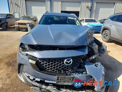 Piąte zdjęcie samochodu w środku: 2025 MAZDA CX-50 PREFERRED VIN:7MMVABBM5SN341379 - miniatura