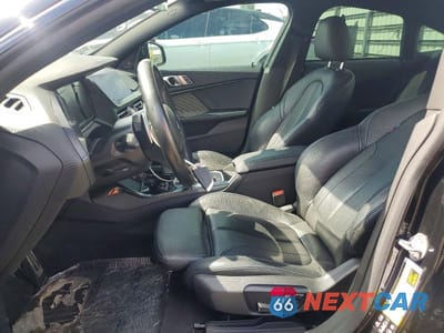 Zdjęcie 7 z 12 samochodu: 2021 BMW M235XI VIN:WBA13AL04M7G62156 - miniatura