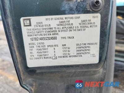 Zdjęcie 12 z 12 samochodu: 2005 GMC NEW SIERRA C1500 VIN:1GTEC14X55Z324560 - miniatura