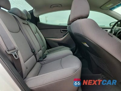 Zdjęcie 10 z 12 samochodu: 2013 HYUNDAI ELANTRA GLS VIN:5NPDH4AE6DH431740 - miniatura