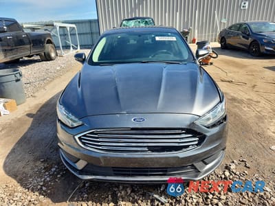Piąte zdjęcie samochodu w środku: 2017 FORD FUSION SE VIN:3FA6P0H73HR162696 - miniatura