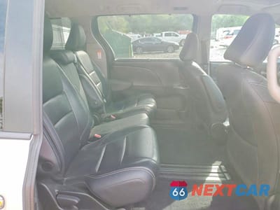 Zdjęcie 11 z 13 samochodu: 2015 TOYOTA SIENNA SPORT VIN:5TDXK3DC0FS558189 - miniatura