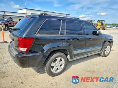 Trzecie zdjęcie samochodu z tyłu: 2006 JEEP GRAND CHEROKEE LAREDO VIN:1J4GS48K56C178350 - miniatura