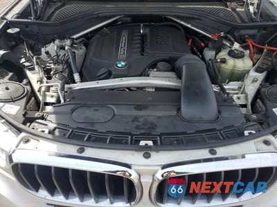 Zdjęcie 12 z 13 samochodu: 2016 BMW X5 XDRIVE35I VIN:5UXKR0C55G0P27911 - miniatura