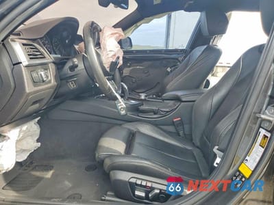 Zdjęcie 7 z 13 samochodu: 2017 BMW 340 XI VIN:WBA8B7G52HNU37467 - miniatura