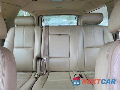 Zdjęcie 10 z 13 samochodu: 2010 GMC YUKON XL K1500 SLT VIN:1GKUKKE35AR239149 - miniatura