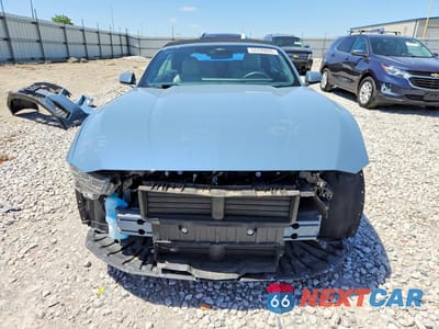 Piąte zdjęcie samochodu w środku: 2024 FORD MUSTANG VIN:1FAGP8UH4R5119300 - miniatura