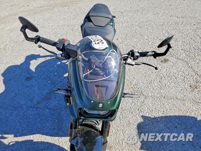 Piąte zdjęcie samochodu w środku: 2026 SUZUKI GSX800 TT VIN:JS1EM16B4T7100004 - miniatura