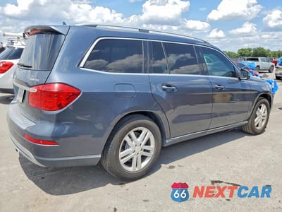 Trzecie zdjęcie samochodu z tyłu: 2013 MERCEDES-BENZ GL 350 BLUETEC VIN:4JGDF2EE7DA211515 - miniatura