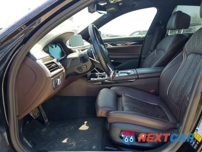 Zdjęcie 7 z 12 samochodu: 2018 BMW 750 XI VIN:WBA7F2C55JB238736 - miniatura