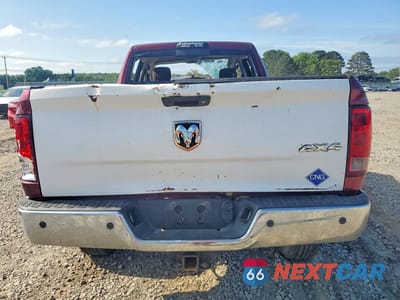 Zdjęcie 6 z 12 samochodu: 2018 RAM 2500 SLT VIN:3C6UR5DL0JG343744 - miniatura
