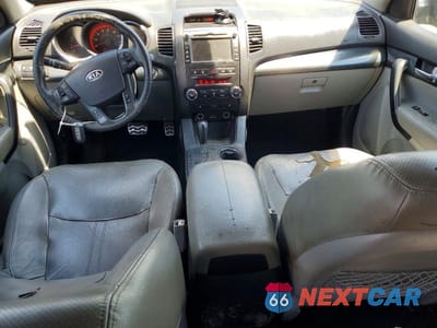 Zdjęcie 8 z 13 samochodu: 2011 KIA SORENTO SX VIN:5XYKW4A2XBG112168 - miniatura