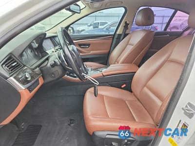 Zdjęcie 7 z 12 samochodu: 2016 BMW 528 I VIN:WBA5A5C56GG352988 - miniatura