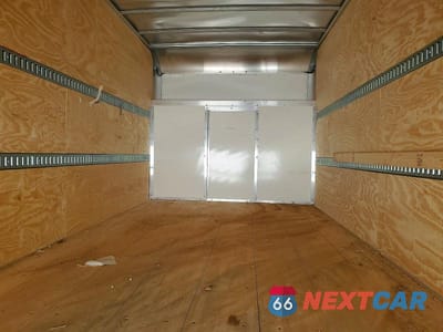 Zdjęcie 10 z 14 samochodu: 2026 FORD E350 BOX TRUCK VIN:1FDWE3FN8TDD24144 - miniatura