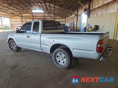 Drugie zdjęcie samochodu z przodu: 2002 TOYOTA TACOMA XTRACAB VIN:5TEVL52NX2Z063290 - miniatura