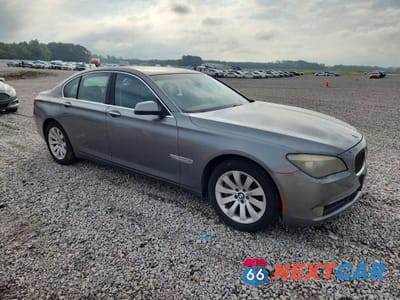 Czwarte zdjęcie samochodu z boku: 2009 BMW 750 I VIN:WBAKA83509CY34905 - miniatura