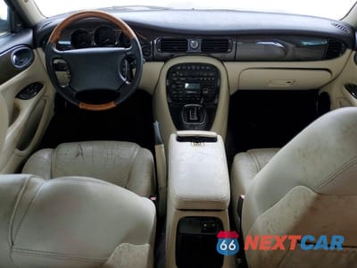 Zdjęcie 8 z 12 samochodu: 1998 JAGUAR XJR VIN:SAJPX1844WC820761 - miniatura