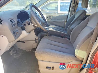 Zdjęcie 7 z 12 samochodu: 2006 DODGE GRAND CARAVAN SE VIN:1D4GP24R46B699129 - miniatura