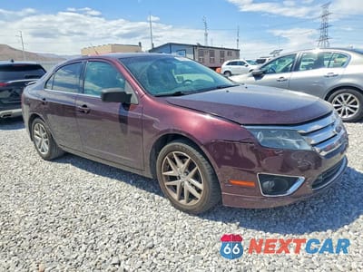 Czwarte zdjęcie samochodu z boku: 2011 FORD FUSION VIN:3FAHP0JG8BR230923 - miniatura