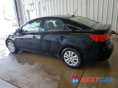 Drugie zdjęcie samochodu z przodu: 2012 KIA FORTE EX VIN:KNAFU4A20C5636427 - miniatura