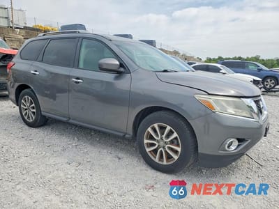 Czwarte zdjęcie samochodu z boku: 2016 NISSAN PATHFINDER SV VIN:5N1AR2MM9GC628758 - miniatura