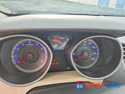 Zdjęcie 9 z 12 samochodu: 2016 HYUNDAI ELANTRA SE VIN:KMHDH4AE8GU636532 - miniatura