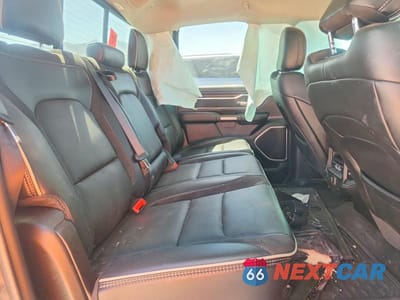 Zdjęcie 10 z 12 samochodu: 2022 RAM 1500 LARAMIE VIN:1C6SRFJT9NN282120 - miniatura