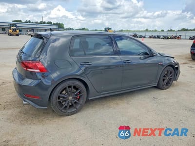Trzecie zdjęcie samochodu z tyłu: 2019 VOLKSWAGEN GTI S VIN:3VW6T7AU4KM004657 - miniatura