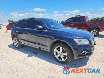 Czwarte zdjęcie samochodu z boku: 2017 AUDI Q5 PREMIUM PLUS VIN:WA1M2AFP6HA097162 - miniatura