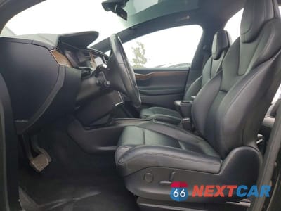 Zdjęcie 7 z 14 samochodu: 2018 TESLA MODEL X VIN:5YJXCDE27JF138418 - miniatura