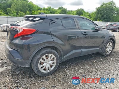 Trzecie zdjęcie samochodu z tyłu: 2019 TOYOTA C-HR LE VIN:NMTKHMBX6KR079403 - miniatura