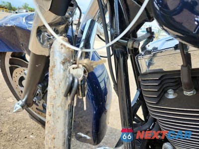 Zdjęcie 8 z 9 samochodu: 2012 HARLEY-DAVIDSON FLHX STREET GLIDE VIN:1HD1KBM10CB640200 - miniatura