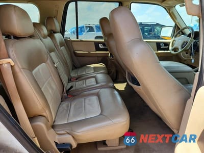 Zdjęcie 11 z 13 samochodu: 2006 FORD EXPEDITION EDDIE BAUER VIN:1FMPU17556LB00222 - miniatura