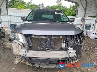 Piąte zdjęcie samochodu w środku: 2019 NISSAN PATHFINDER SL VIN:5N1DR2MN3KC595108 - miniatura