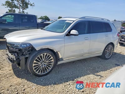 2020 BMW X7 XDRIVE40I 5UXCW2C03L9C95583 - główne zdjęcie licytacji z USA - miniatura