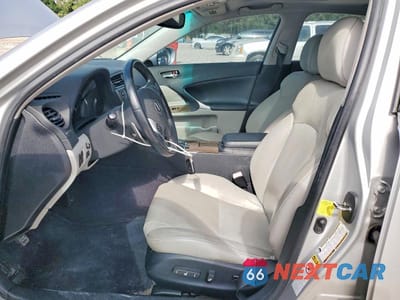 Zdjęcie 7 z 13 samochodu: 2012 LEXUS IS 350 VIN:JTHBE5C28C5030535 - miniatura
