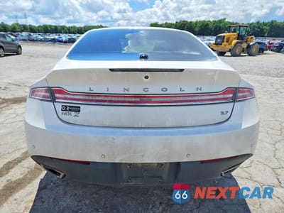 Zdjęcie 6 z 12 samochodu: 2015 LINCOLN MKZ RESERVE VIN:3LN6L2GK2FR607252 - miniatura