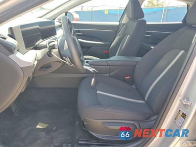 Zdjęcie 7 z 12 samochodu: 2026 HYUNDAI SONATA HYBRID BLUE VIN:KMHL24JJ0TA148407 - miniatura