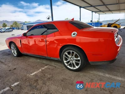 Drugie zdjęcie samochodu z przodu: 2022 DODGE CHALLENGER SXT VIN:2C3CDZGG1NH222322 - miniatura